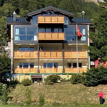 Diana 9 Leukerbad